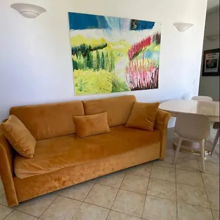 Holiday home Torre Dell Orso Piazza 100m Dal Mare